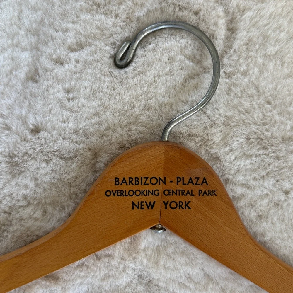 Vintage Wooden Hangers Lot of 10 - Central Park New York